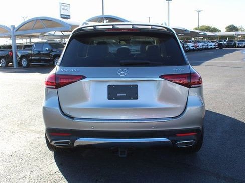 Used 2022 Mercedes-Benz GLE 350 4MATIC image 4
