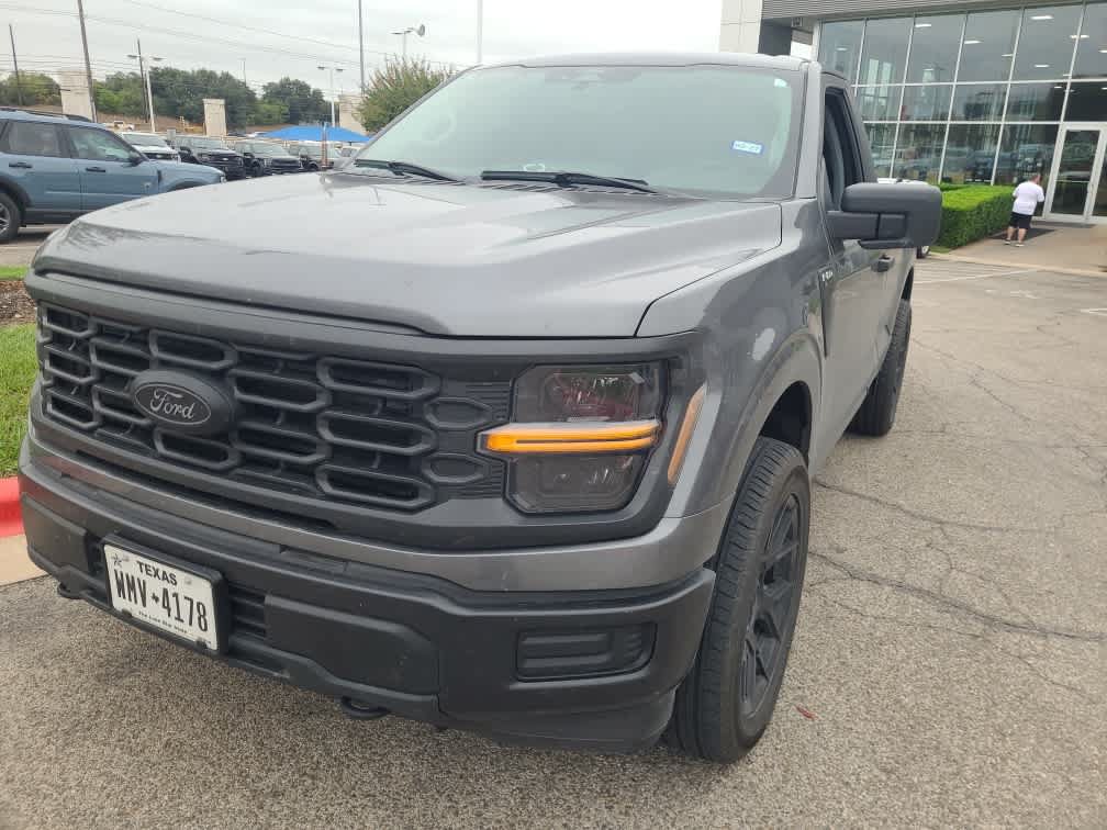 Used 2025 Ford F150 XL AWD/4WD image 2