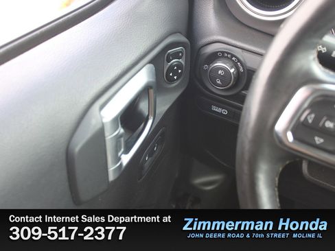 Used 2020 Jeep Gladiator Rubicon image 13