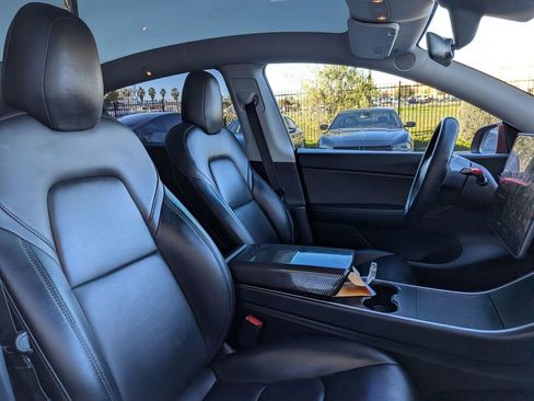 Used 2020 Tesla Model Y Performance image 30