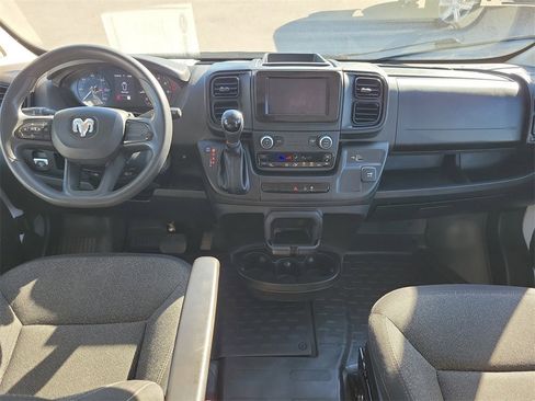 Used 2024 RAM ProMaster 2500 w/ Convenience Group image 7