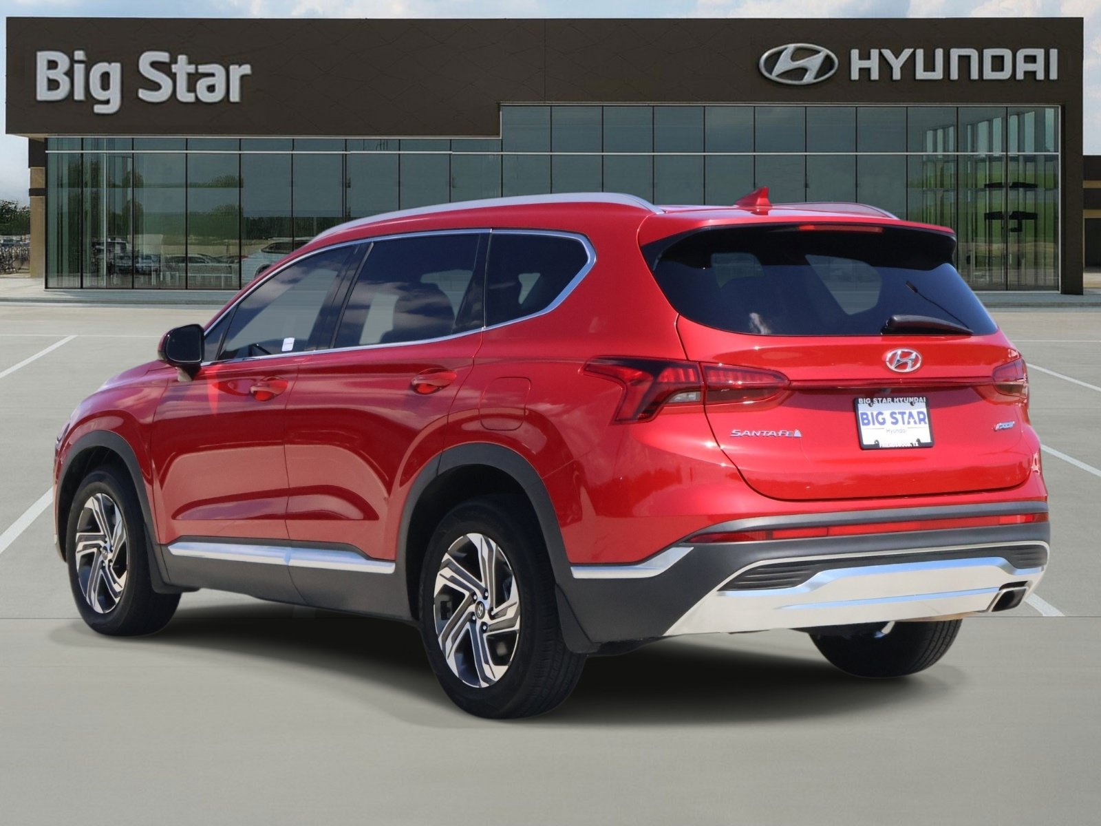 Used 2022 Hyundai Santa Fe SEL FWD image 3