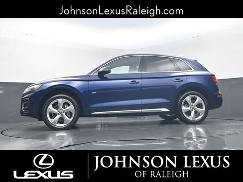 Used 2021 Audi Q5 2.0T Premium Plus w/ Premium Plus Package AWD/4WD image 21