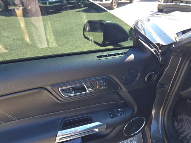 Used 2015 Ford Mustang GT Premium w/ GT Performance Package RWD image 29