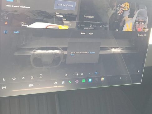 Used 2025 Tesla Cybertruck AWD Crew Cab image 20