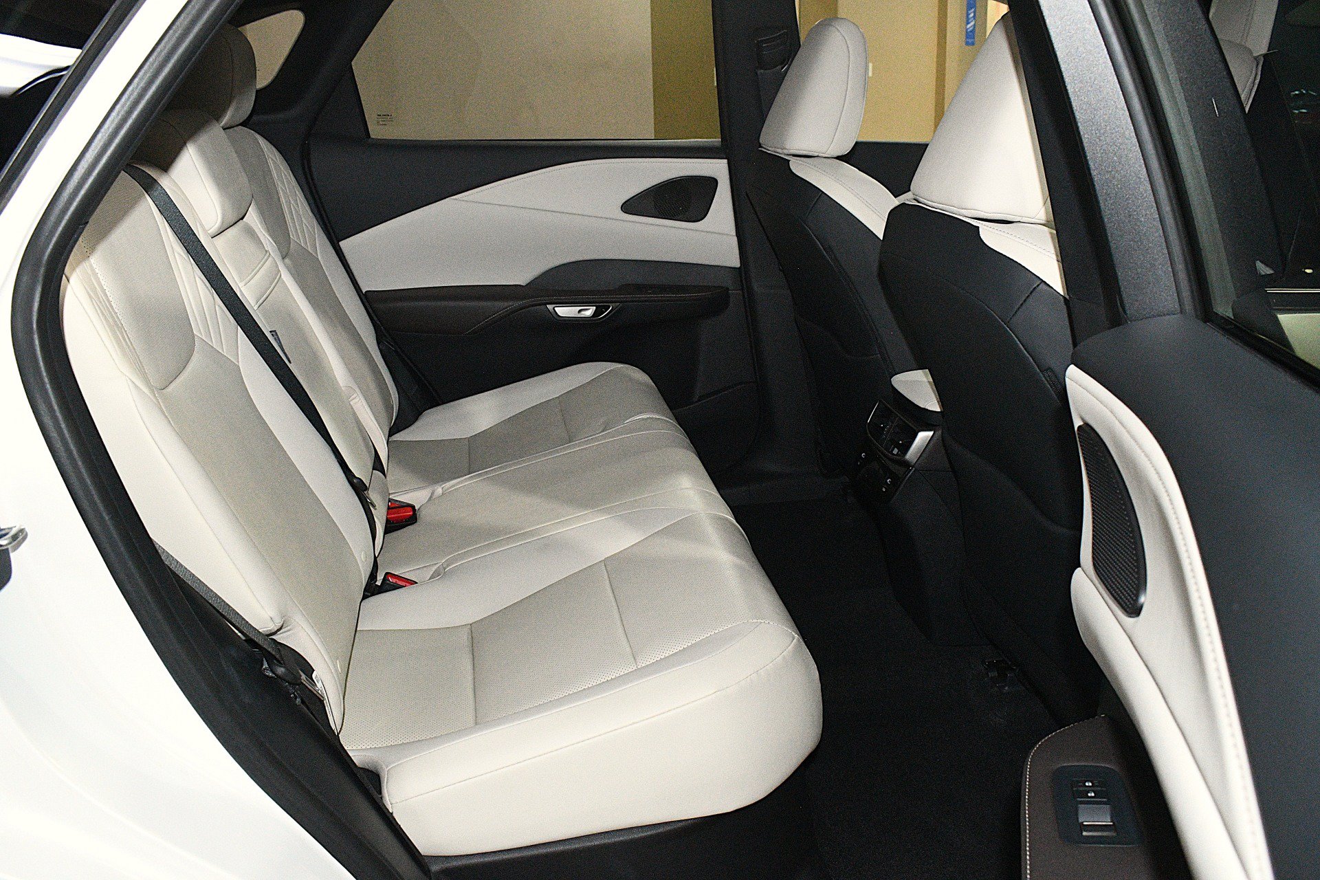 Used 2024 Lexus RX 350 Premium w/ Accessory Package (K3) FWD image 48