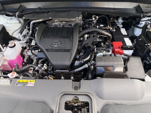 Used 2026 Toyota Grand Highlander AWD image 31