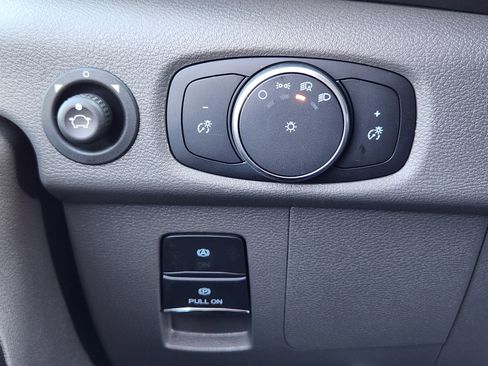 New 2026 Ford Transit 250 Low Roof AWD image 27