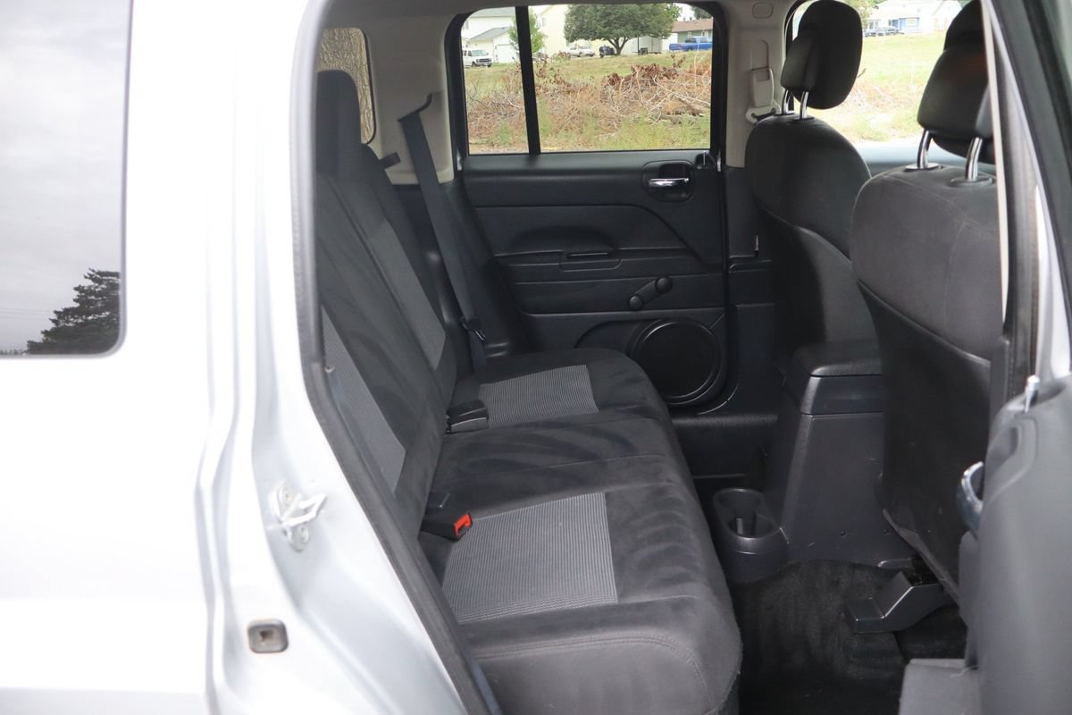 Used 2013 Jeep Patriot Sport AWD/4WD image 21