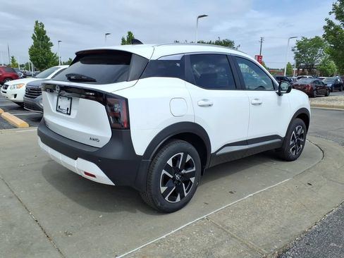New 2026 Nissan Kicks SV w/ SV Premium Package AWD/4WD image 8