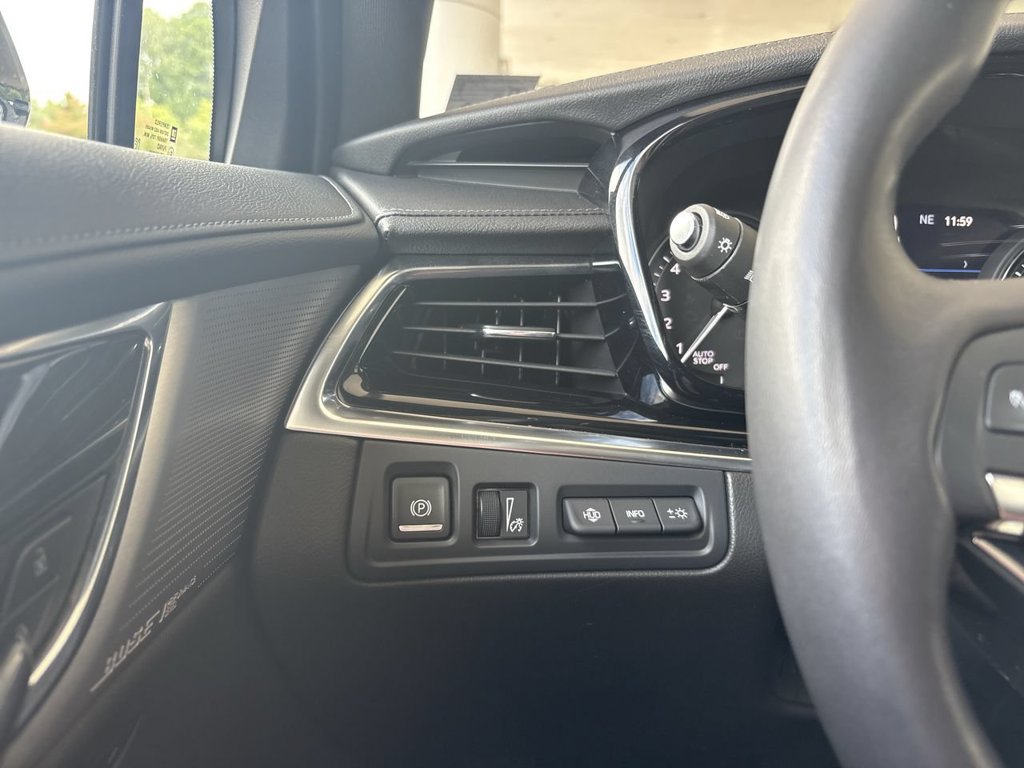 Certified 2023 Cadillac XT6 Premium Luxury w/ Technology Package FWD image 18