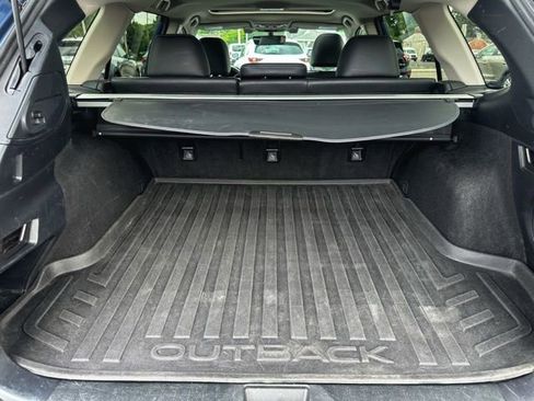 Used 2019 Subaru Outback 2.5i Limited AWD/4WD image 22