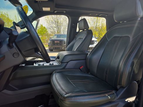 Used 2022 Ford Expedition Timberline AWD/4WD image 16