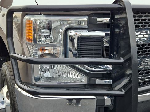 Used 2022 Ford F350 XL w/ STX Appearance Package image 3