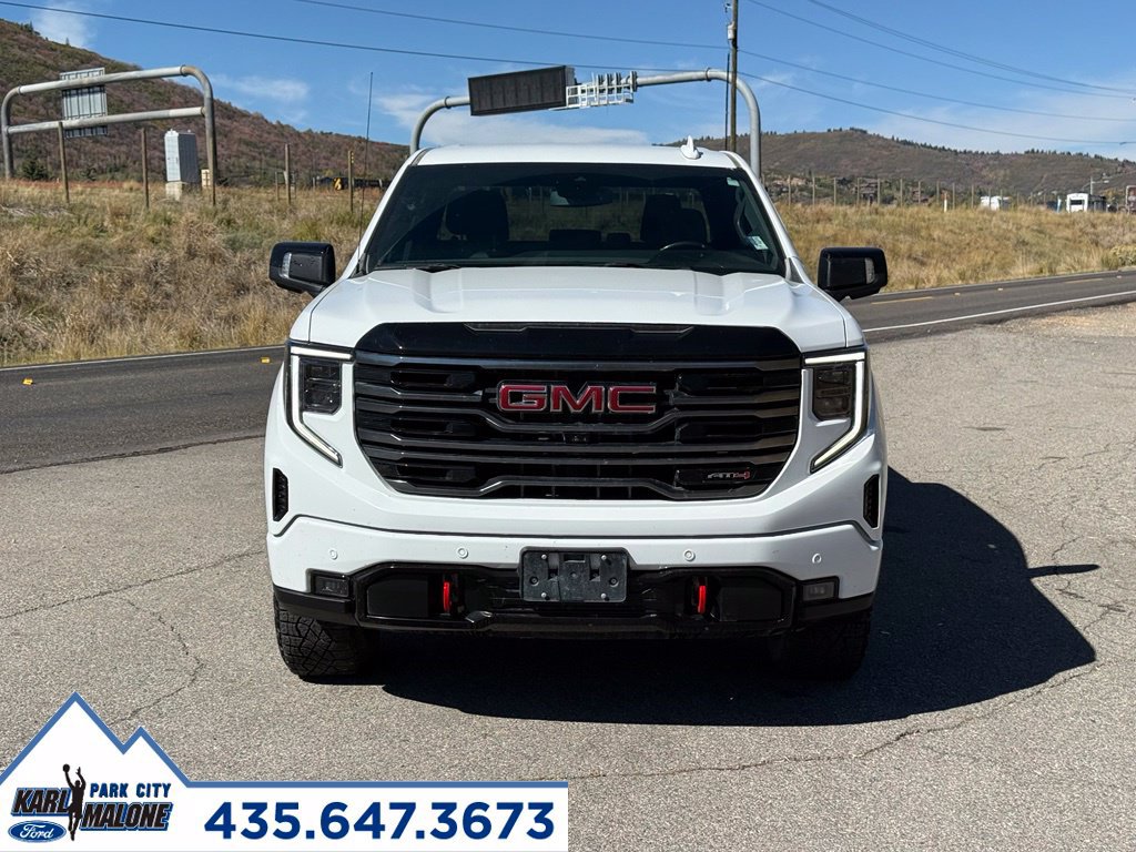Used 2025 GMC Sierra 1500 AT4 AWD/4WD image 9