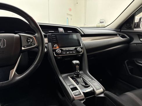 Used 2020 Honda Civic EX image 15