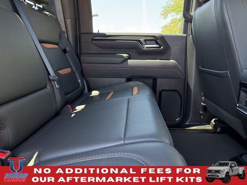Used 2025 GMC Sierra 3500 AT4 w/ AT4 Premium Plus Package AWD/4WD image 28