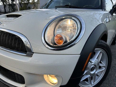 Used 2010 MINI Cooper Clubman S image 26