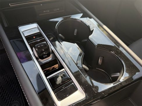 New 2026 Volkswagen Atlas SE image 20