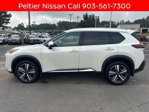 Certified 2023 Nissan Rogue SL w/ SL Premium Package FWD image 6
