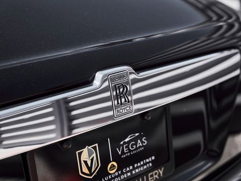 Used 2014 Rolls-Royce Ghost RWD image 13