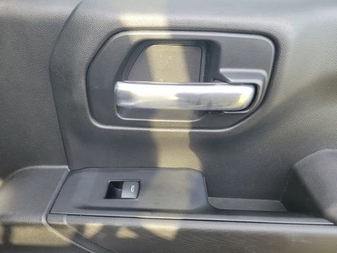 Used 2019 Chevrolet Silverado 1500 LT image 24