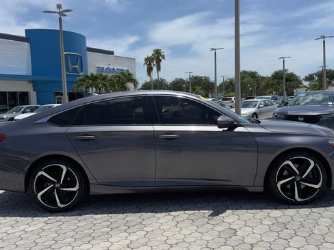 Used 2019 Honda Accord Sport image 12