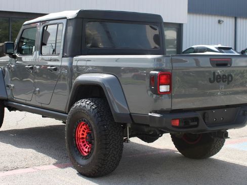 Used 2021 Jeep Gladiator Sport AWD/4WD image 4