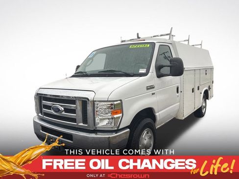 Used 2016 Ford E-350 and Econoline 350 Super Duty w/ Power Windows & Locks Group image 1