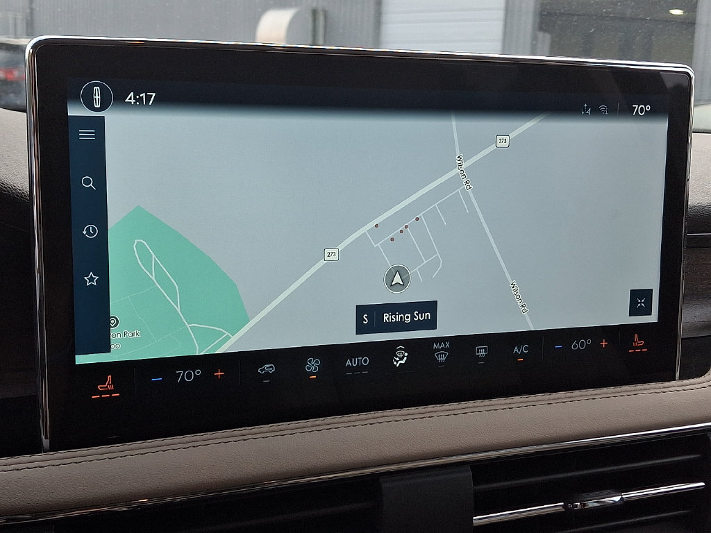 Used 2023 Lincoln Corsair Reserve AWD/4WD image 16