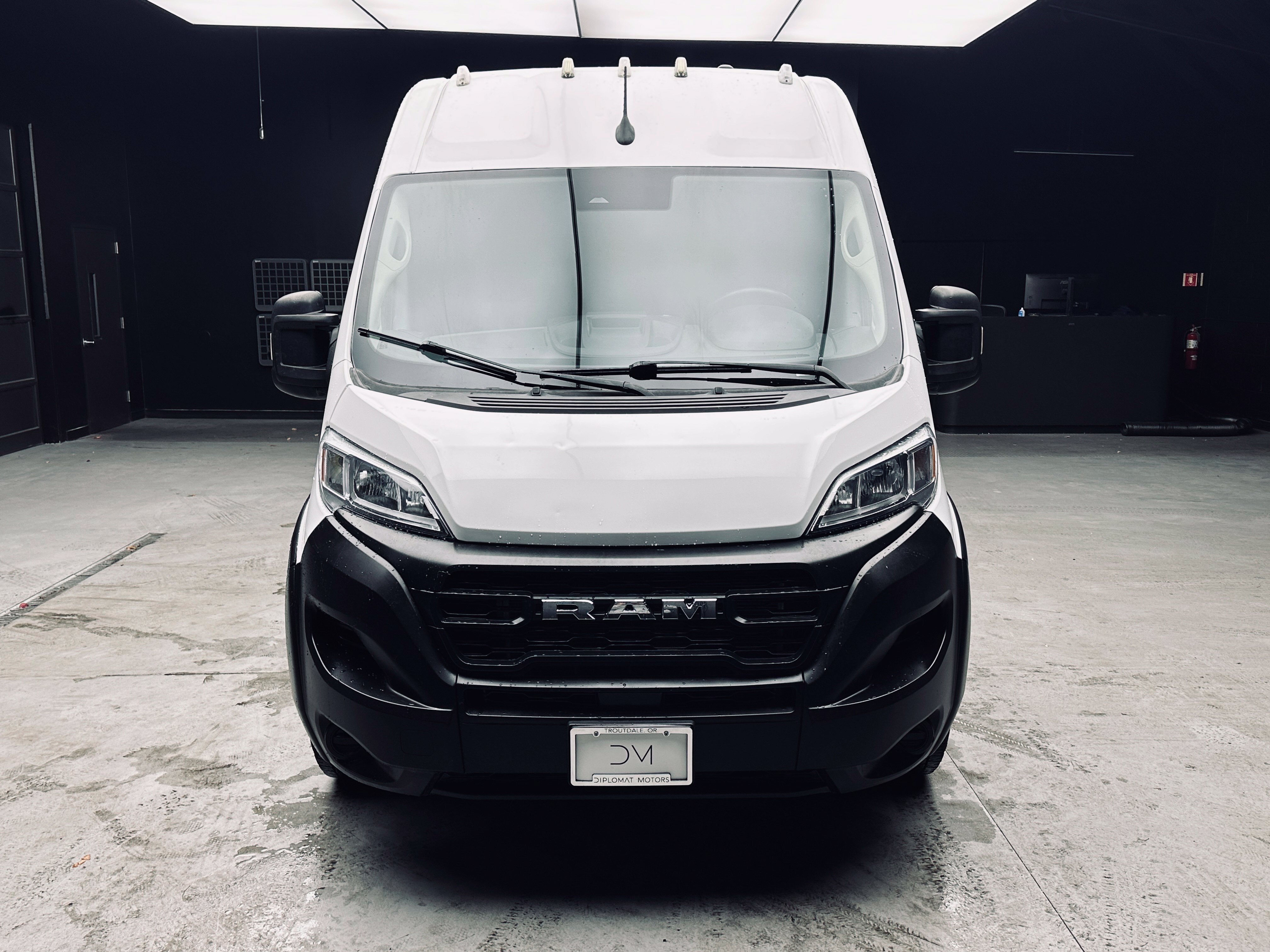 Used 2023 RAM ProMaster 2500 FWD image 11