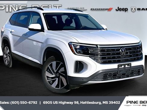 Used 2024 Volkswagen Atlas SE image 1