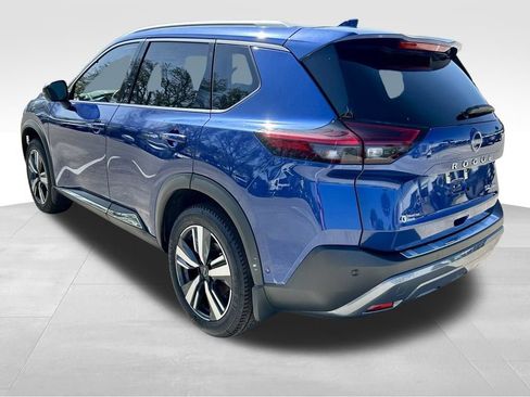 Certified 2023 Nissan Rogue SL w/ SL Premium Package image 9