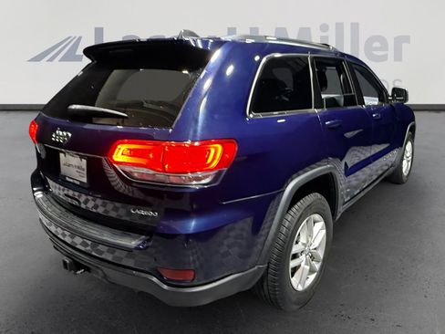 Used 2017 Jeep Grand Cherokee Laredo w/ Quick Order Package 23E AWD/4WD image 6