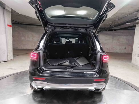 Certified 2023 Mercedes-Benz GLB 250 image 32