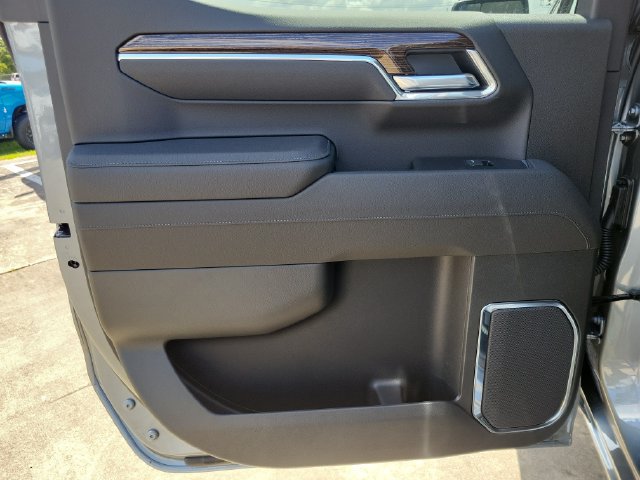 New 2026 GMC Sierra 1500 SLE AWD/4WD image 14