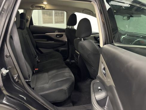 Used 2018 Nissan Murano S image 31