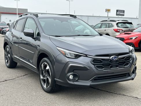 Certified 2025 Subaru Crosstrek 2.5i Limited w/ Crosstrek Mirror Package image 2