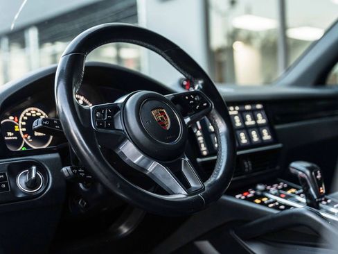 Used 2020 Porsche Cayenne AWD/4WD image 20