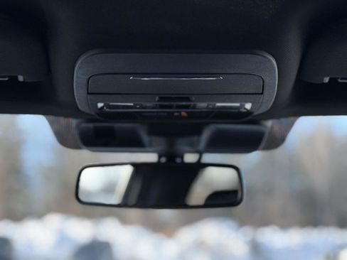 Used 2023 Ford F150 Lariat w/ Equipment Group 502A High image 22