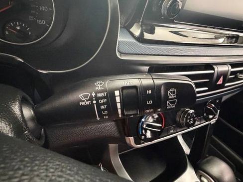 Used 2021 Kia Seltos S AWD/4WD image 27