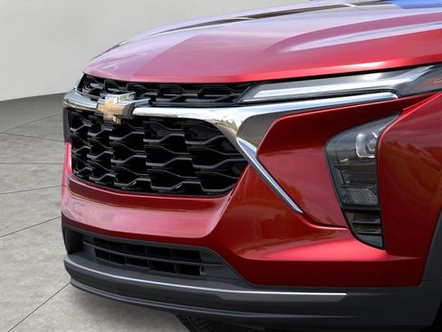New 2026 Chevrolet Trax LT w/ Driver Confidence Package FWD image 13