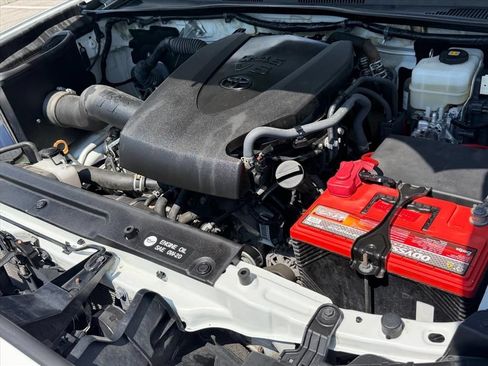 Used 2019 Toyota Tacoma TRD Pro AWD/4WD image 13
