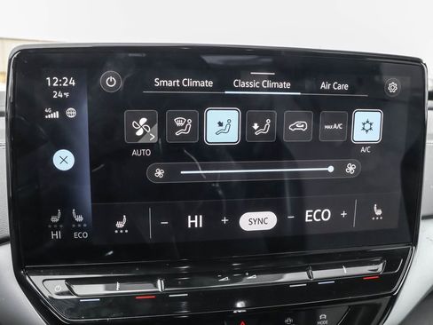 Used 2023 Volkswagen ID.4 Pro image 25