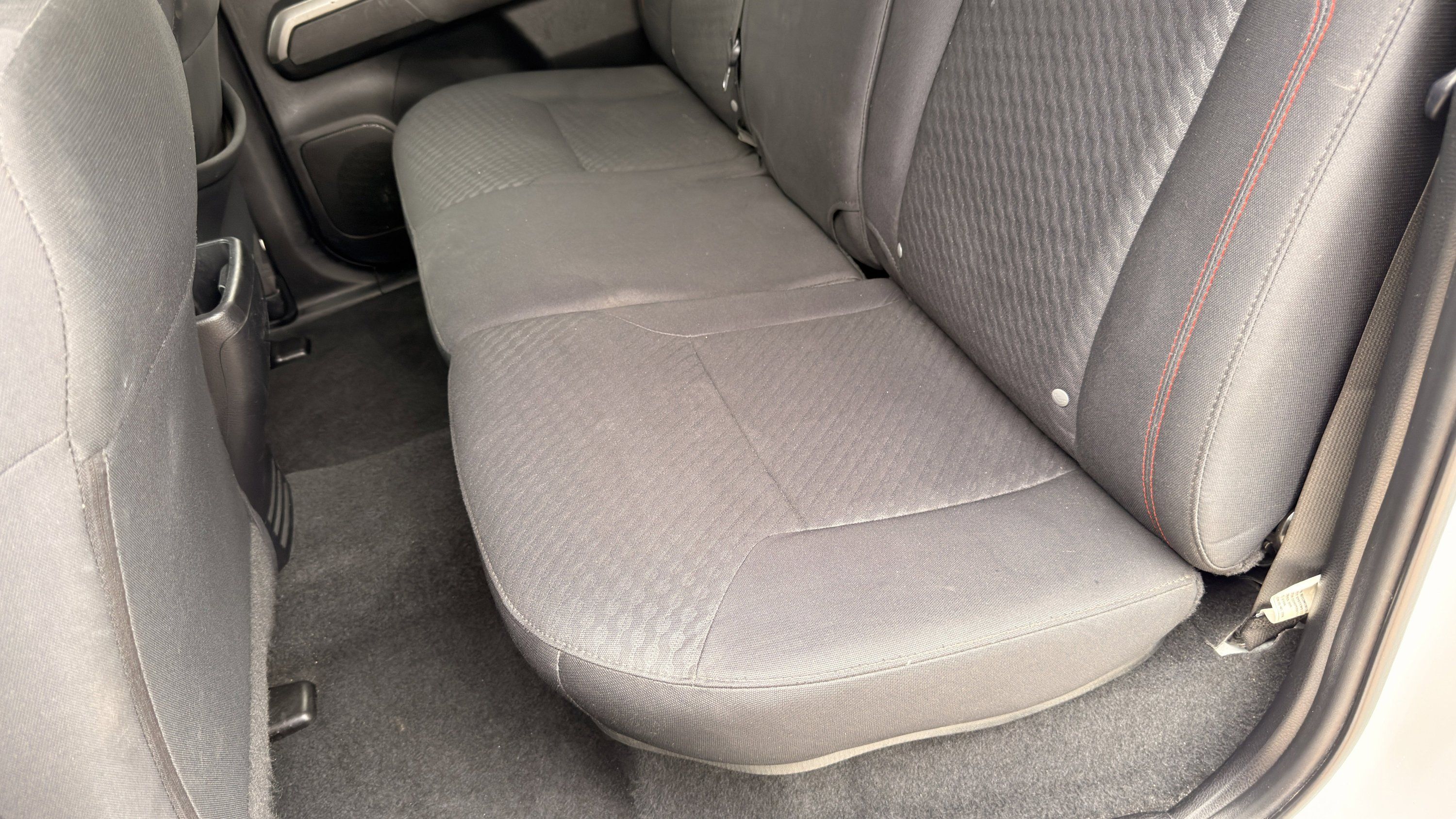 Used 2022 Toyota Tacoma SR5 RWD image 22