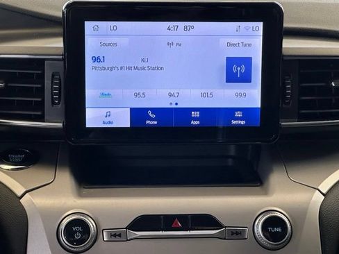 Used 2023 Ford Explorer XLT w/ Equipment Group 202A AWD/4WD image 12