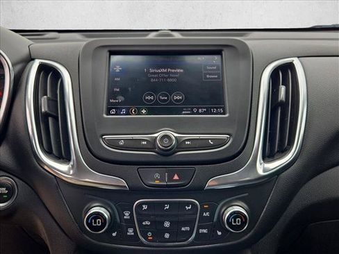 Used 2024 Chevrolet Equinox LT FWD image 13