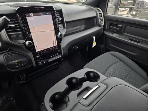 New 2026 RAM 2500 Tradesman AWD/4WD image 18