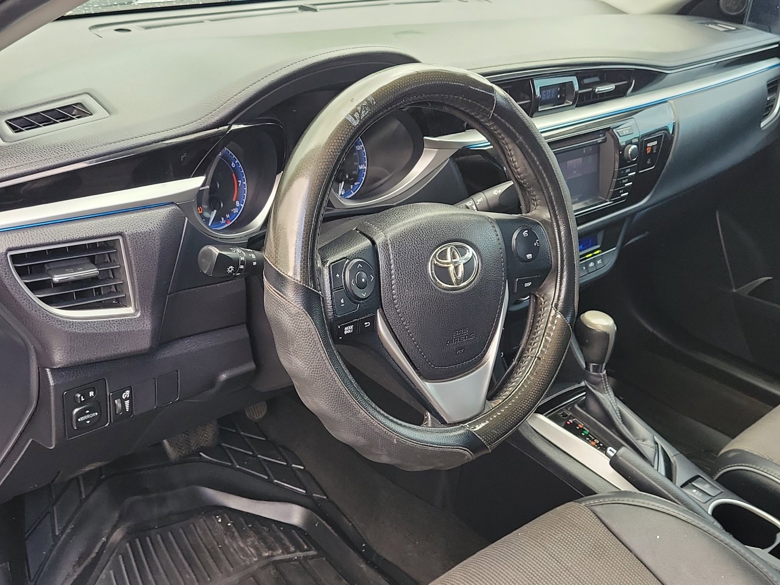 Used 2016 Toyota Corolla S FWD image 10