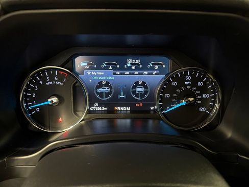 Used 2019 Ford Expedition XLT w/ Equipment Group 202A AWD/4WD image 21
